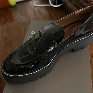 Franco Sarto Black Loafers Sleek Slip-On Design